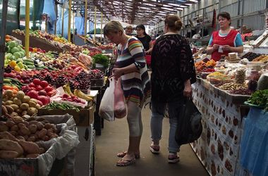Осторожно, нитраты: насколько опасны овощи с киевских рынков и переходов