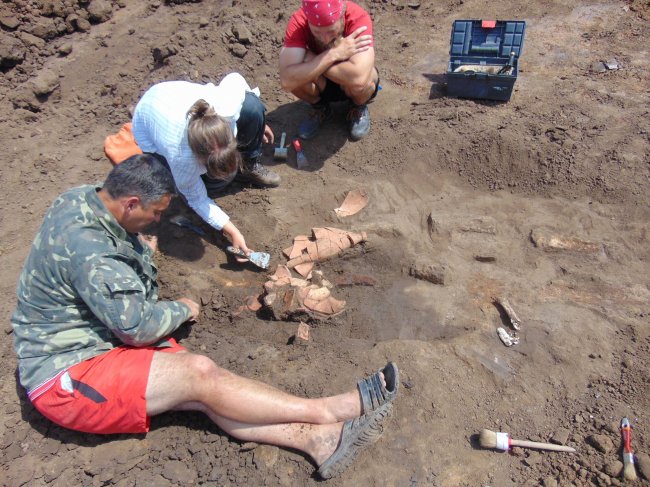 "Турецкая могила": на окраине Харькова раскопали один из крупнейших скифских курганов