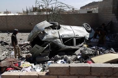 В Йемене в результате трех взрывов погибли 38 человек