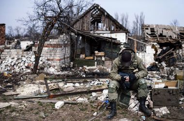 Боевики расстреляли митинг в Донецке