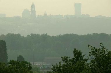 Чиновники назвали причину смога в Киеве