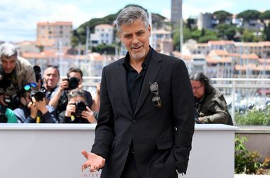 Джорджа Клуни защитят от преследователя, написавшего 189 страниц угроз