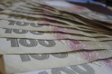 Госстат отрапортовал о росте зарплат в Украине