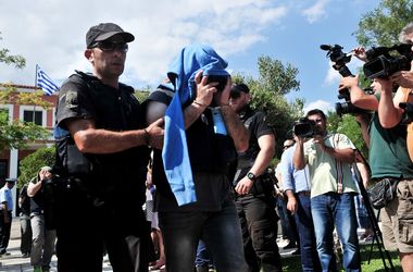 Из-за погромов в Греции арестовали десятки анархистов