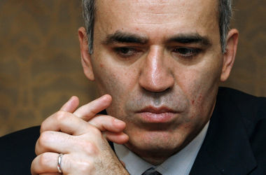 Каспаров: В мировом спорте российский триколор стал олицетворять собой наглый обман на государственном уровне