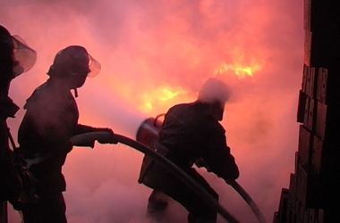 Подробности смертельного пожара на Оболони: погибшие киевляне выпивали и гнали самогон