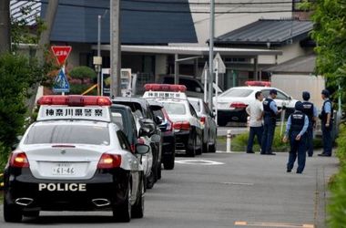 Резня в Японии: В центре для инвалидов мужчина перебил 19 человек