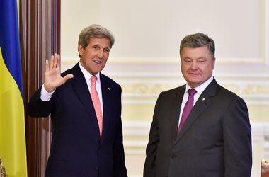 США предоставляют Украине дополнительно $23 миллиона на гуманитарную помощь – Керри