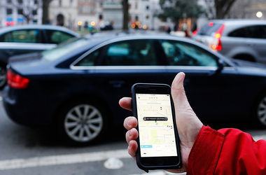 Таксиcты выгнали Uber из Венгрии