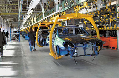 Украинские автомобильные заводы приостановились