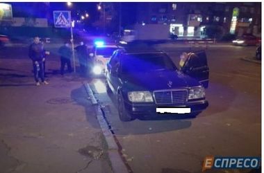 В Киеве полиция нашла гранату в автомобиле