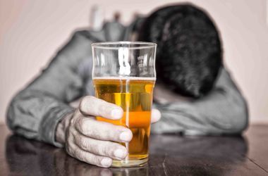 Десять вопросов, которые помогут определить, есть ли у вас проблемы с алкоголем