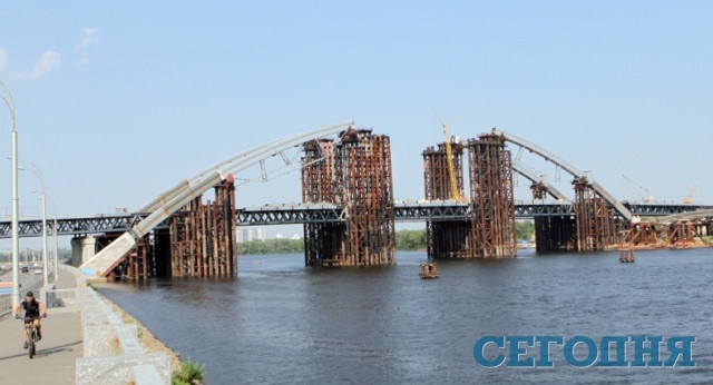 Кличко рассказал, когда закончат Подольско-Воскресенский мост