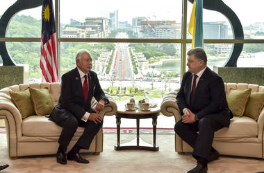 Порошенко: Мы открываем новую главу в особом партнерстве с Малайзией