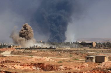 Сирийские истребители совершили авиаудары близ позиций спецназа США