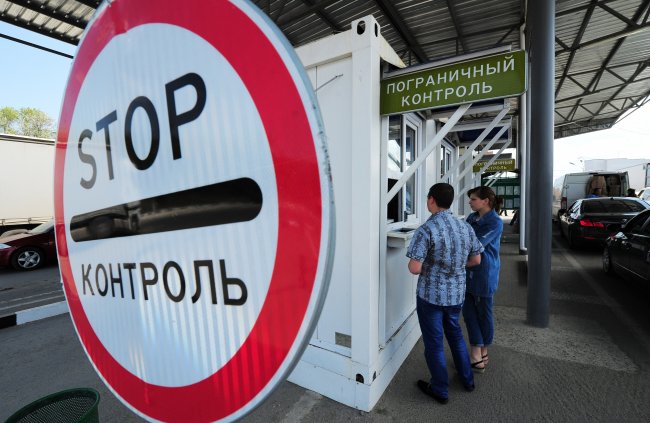 Что происходит в Крыму: россияне покидают полуостров, а украинцы боятся пересекать границу