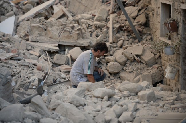 Мощное землетрясение стерло с лица земли город в Италии