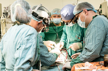 Трансплантология в Украине: почему так сложно стать донором и как обреченные люди могут спасти себе жизнь