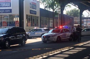 В Нью-Йорке возле мечети неизвестные застрелили священнослужителя