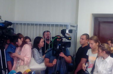 В Печерском суде началось заседание по экс-регионалу Медянику