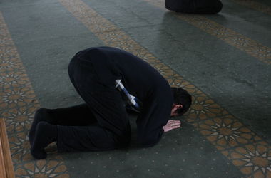 Власти Франции закрыли 20 мечетей за распространение экстремизма