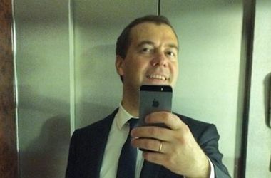 "Вы держитесь здесь, вам всего доброго!": ТОП-5 советов от Медведева