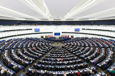 Безвизовый режим для Украины рассмотрели в Европарламенте