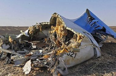 Бомбу на А321 "Когалымавиа", взорванном над Синаем, спрятали в колясках – СМИ