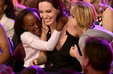 Брэд Питт будет бороться с Анджелиной Джоли за совместную опеку над детьми