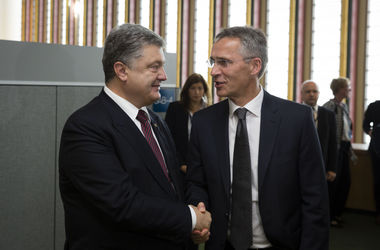 Генсек НАТО поддерживает позицию Украины относительно санкций против РФ
