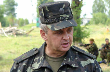 Колосс на глиняных ногах: Муженко рассказал о реальных возможностях армии РФ