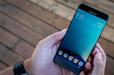 Samsung объявил глобальный отзыв новых смартфонов