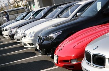 Украинцы активнее скупают б/у автомобили