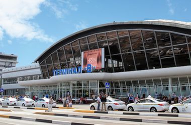 В аэропорту "Борисполь" хотят снести терминал В
