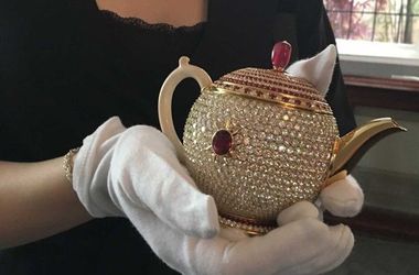 В Италии сделали чайник за $3 млн